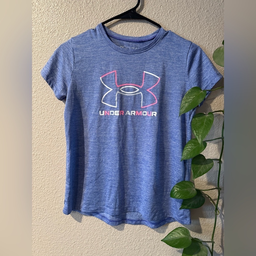 UNDER ARMOUR GIRLS' TECH™ BIG LOGO TWIST SHORT SLEEVE